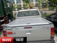 Nắp Thùng Cuộn Ford Ranger KSC Bạc Tinh Khôi Sang Trọng